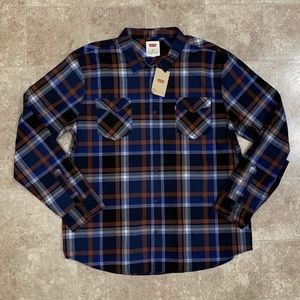 Levi’s Men’s Zuni Poplin Button Down Shirt